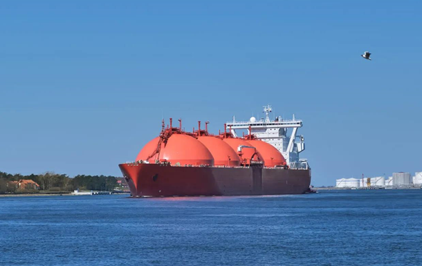 German ports were banned from receiving Russian liquefied gas