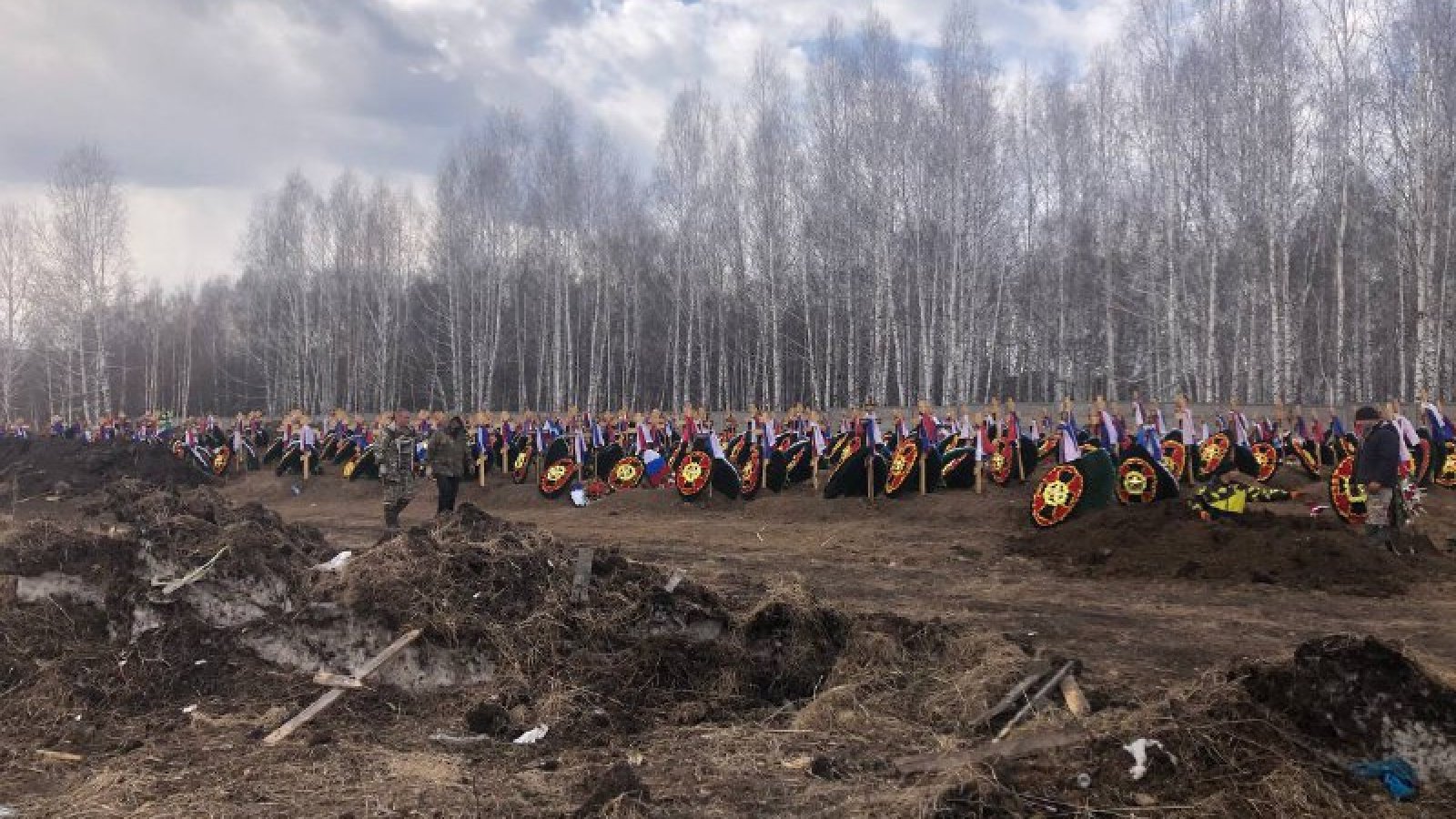 На кладбище в Новосибирске закончились места для военных. Там хоронили  бойцов ЧВК Вагнер — online.ua