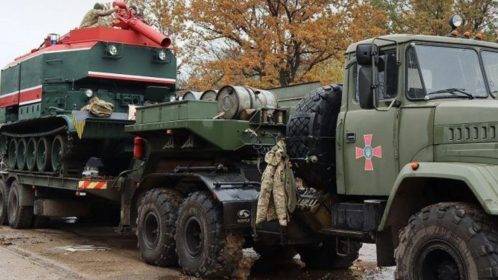 ВСУ получили партию пожарных танков ГПМ-54 после модернизации - фото —  online.ua