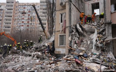 Армія РФ атакувала будинок в Одесі