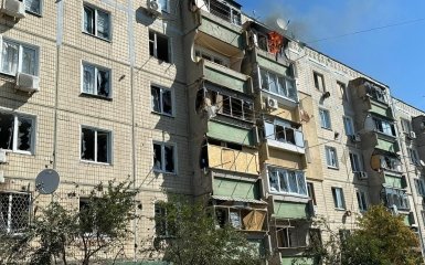 The Russian army shelled Nikopol with artillery. Two women died