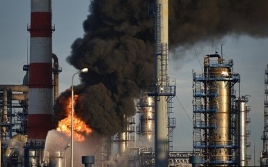 Drones attacked an oil refinery in Moscow and two DRES on the territory of the Russian Federation — video