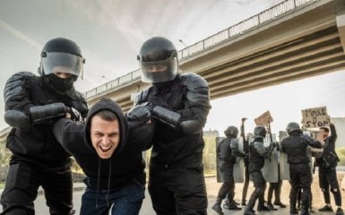 Разведка Латвии оценила вероятность начала протестов в России