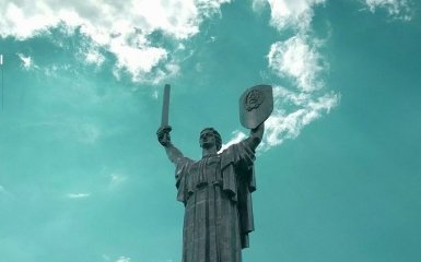 Україна скликає термінову зустріч із Росією та західними партнерами