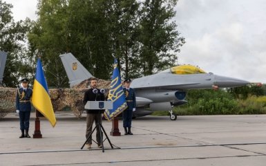 Володимир Зеленський та F-16