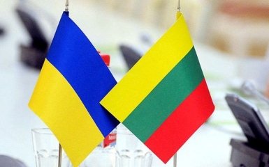 В Литве рассказали о поставках оружия в Украину