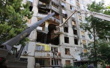 В Николаеве раздалась серия мощных взрывов