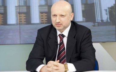 Переговоры по Донбассу: Турчинов заявил о козырной карте Украины