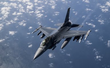 F-16