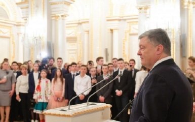 Скандальный нардеп подал иск к Порошенко: что происходит