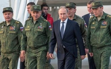 Минобороны РФ пытается убедить Путина перейти к обороне перед контрнаступлением ВСУ — аналитики