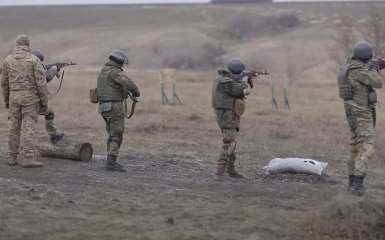 Один день на фронте: мощнейшее видео об АТО стало хитом сети