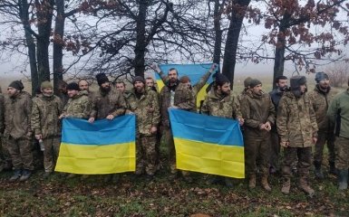 З російського полону повернулися 64 українських військових та громадянин США