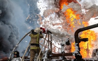 fire at an oil depot