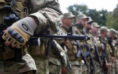 Під Києвом стався інцидент між Нацполіцією та бійцями "Торнадо": з'явилося відео