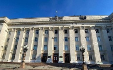 Армия РФ ударила из артиллерии по центру Херсона