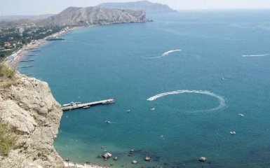 В Міноборони розказали, що Росія зараз робить у Чорному й Азовському морях