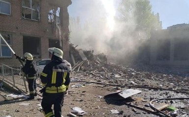 Армія РФ вдарила по ліцею у Краматорському районі — 2 загиблих