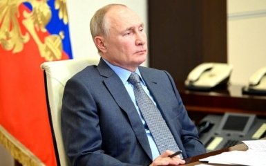 Путін публічно звинуватив Україну у відсутності миру на Донбасі