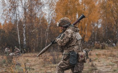 ЗСУ знищили 1400 окупантів РФ, 10 танків та 20 ББМ