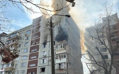 Внаслідок удару по багатоповерхівках Запоріжжя зросла кількість постраждалих. Є загиблий