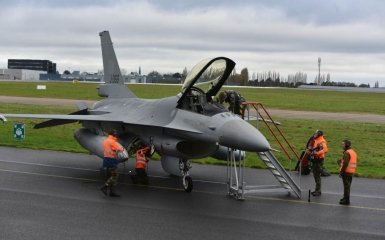 F-16