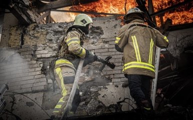 A critical infrastructure facility caught fire in the Mykolayiv Oblast due to Russian shelling