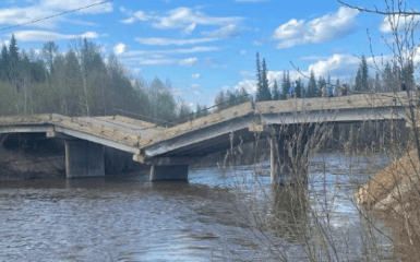 Міст у Якутії