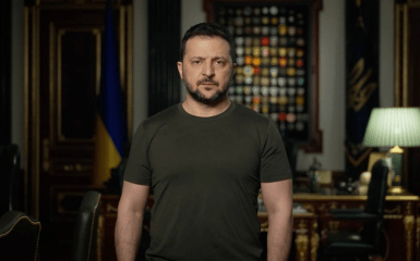 Zelenskyy announces negotiations with partners on permission to strike Russian airbases