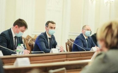 Кабмин заявил о новой коронавирусной границе  — к чему готовиться украинцам