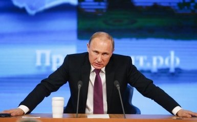 Путин снял с должности командующего войсками западного округа РФ Бердникова