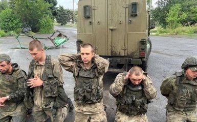 Captured Russian soldiers