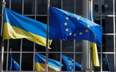 Ukraine and EU flags