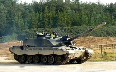 Велика Британія розглядає поставки в Україну танків Challenger 2