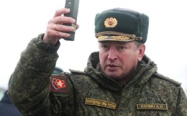 Путін відсторонив командувача угруповання росіян "Центр" Лапіна