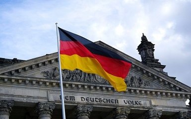 Германия планирует в пять раз увеличить военную помощь для Украины — Der Spiegel