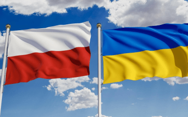 Ukraine, Poland sign bilateral security agreement