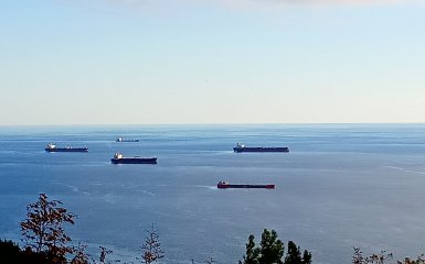 Merchant ships