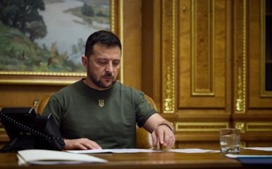 Зеленський провів нараду з військовими щодо альтернатив експорту зерна