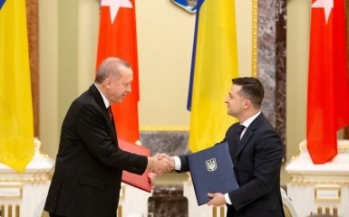 Ердоган хоче знову запропонувати Зеленському зустріч із Путіним