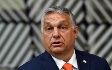 Orban threatens to block aid to Ukraine in favor of Trump