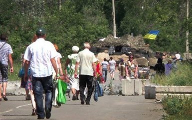 Є варіанти - у Зеленського зробили важливу заяву щодо жителів ОРДЛО