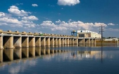 Рівень води в Каховському водосховищі піднявся до загрозливого рівня