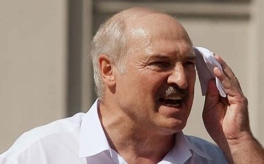 Лукашенко здивував реакцією на фільм про свій секретний палац і розкішний автопарк