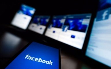 Facebook додав "емоції" до коментарів