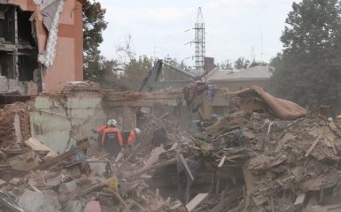 У Миколаєві та Херсоні пролунали потужні вибухи