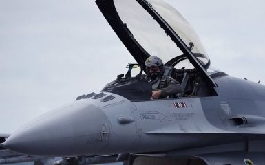 Скільки F-16 потрібно Україні — підрахунки військового експерта