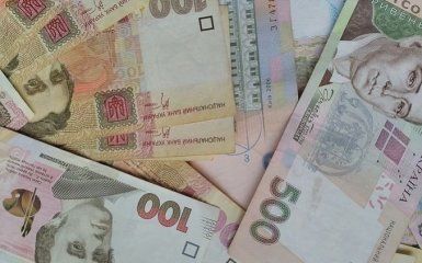 Кабмін оприлюднив невтішний прогноз щодо курсу гривні