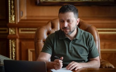 Zelenskyi showed the Ukrainian drone missile "Palyanytsia" — video