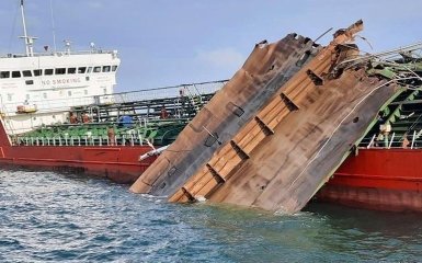 Авария танкеров РФ в Азовском море